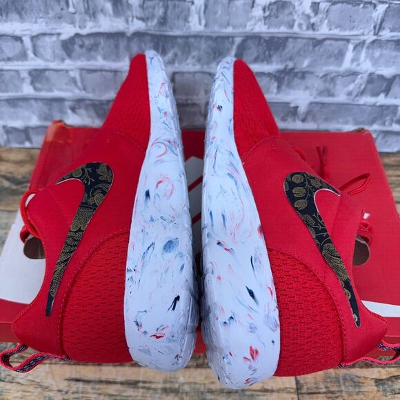 Nike Roshe Red Marble Black Gold Fleur de Lis Custom 669985-600 Mens Size 6.5 - Picture 5 of 7